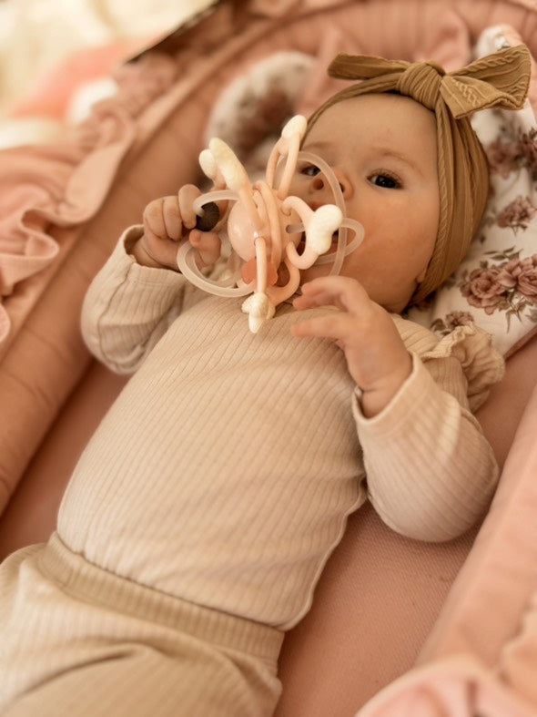 HEORSHE Galaxy Teether – Soothes Sore Gums, Calms and Engages